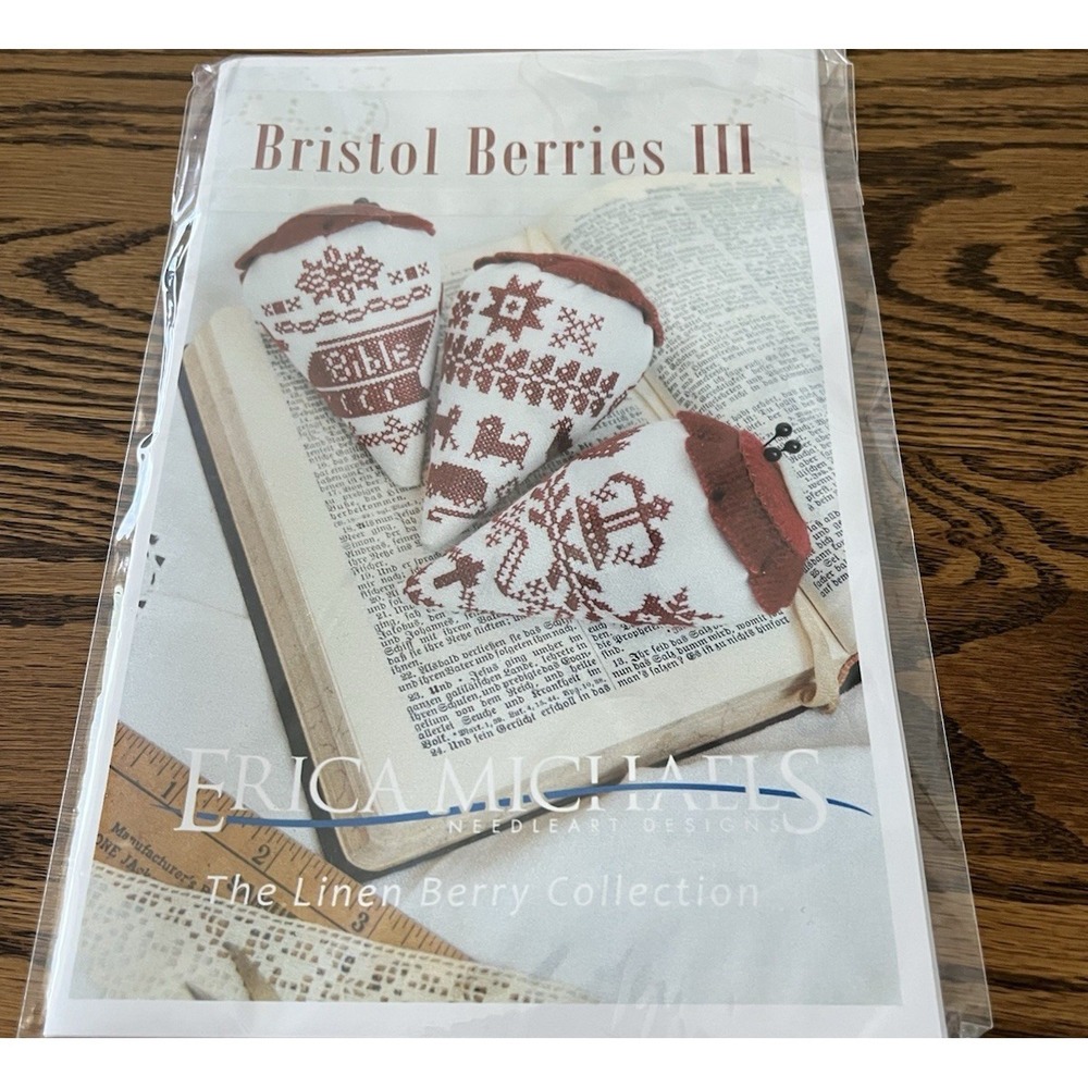 Erica Michaels Bristol Berries III Linen Berry Collection Motifs Chart Pattern‎
